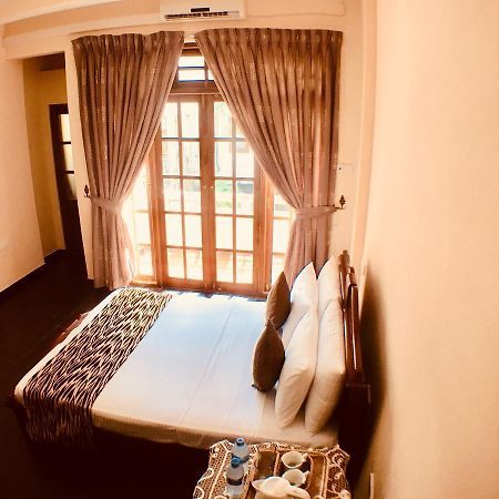Villa Familia Kandy Exteriér fotografie